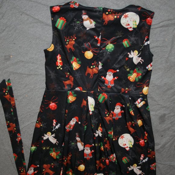 Poly Blend Christmas Dress Santa Angels Size Large - Picture 3 of 4